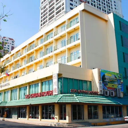 The Aloha Hotel-3