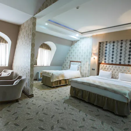 Grand Hotel Baku Central Park-3