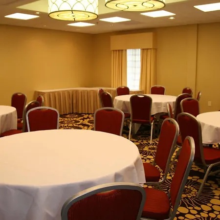 Hampton Inn Richmond - Airport-3