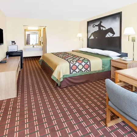 Super 8 By Wyndham Longview/I-20-2