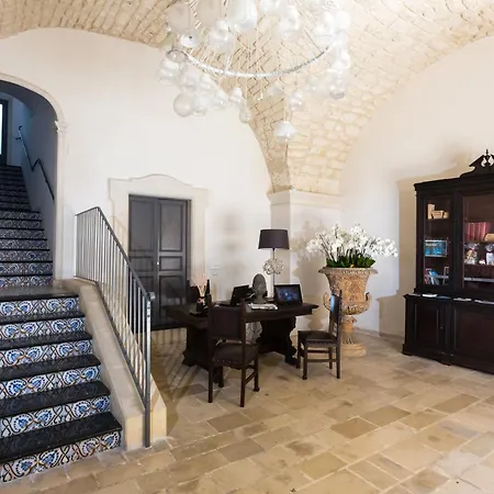 Palazzo Conti Camere & Suites-3