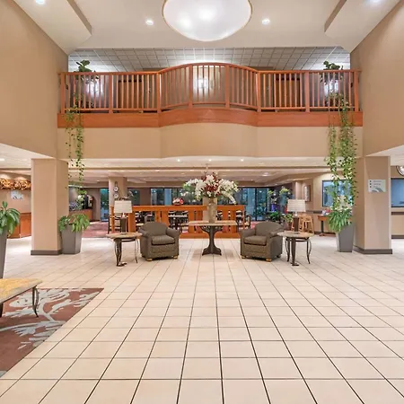 Wingate By Wyndham-2