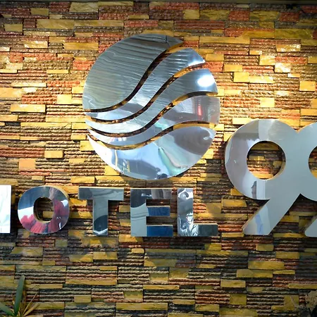 Hotel 99 Cubao-2