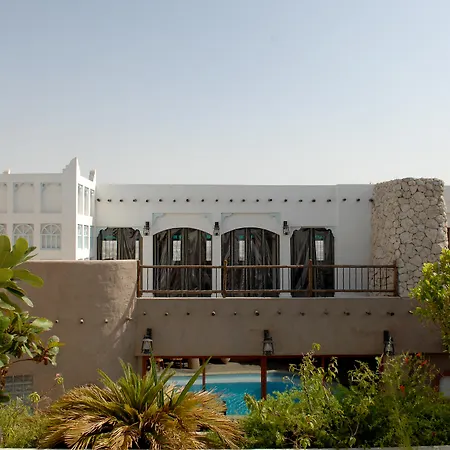 Al Liwan Suites-2