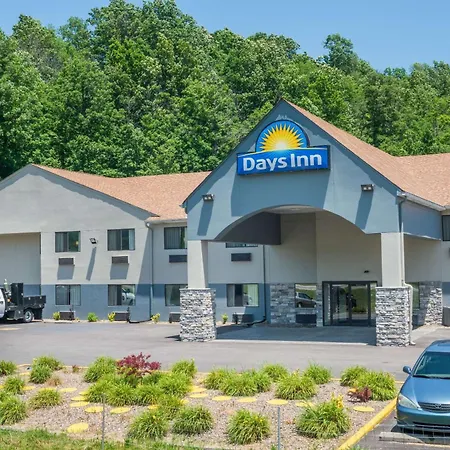Days Inn By Wyndham Ashland-3