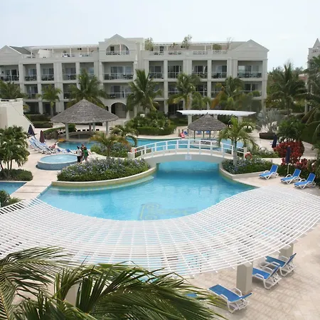 The Atrium Resort-2