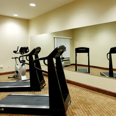 Holiday Inn Express & Suites Sylacauga-3