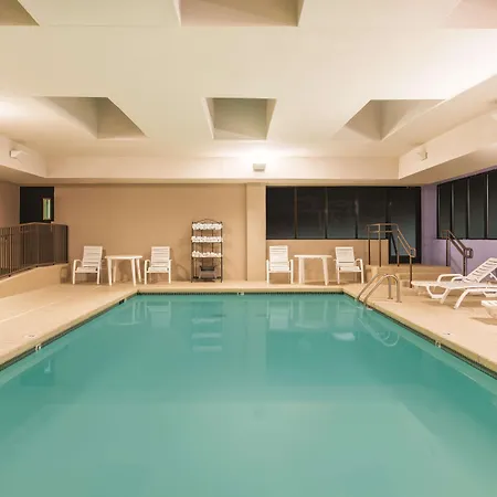 Holiday Inn Express St. Louis Arpt - Maryland Hgts, An Ihg Hotel-2