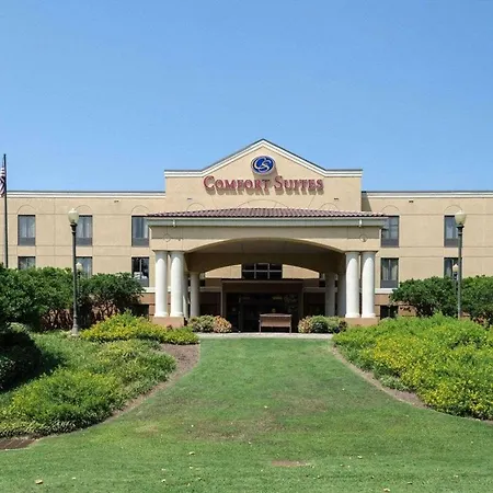 Comfort Suites-3