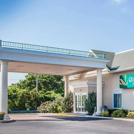 Quality Inn Lake Ozark-2