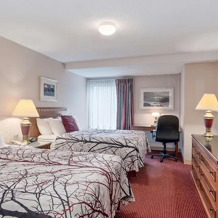 Best Western Plus Portsmouth Hotel & Suites-3