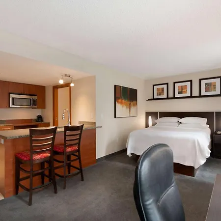 Embassy Suites By Hilton - Montreal-3