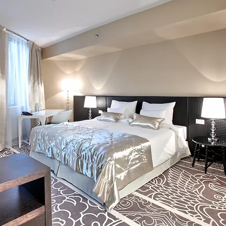Zijin Hotel Belgrade-2