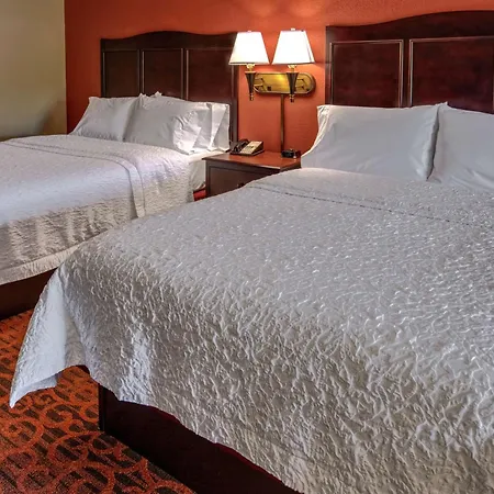 Hampton Inn Ashland-3
