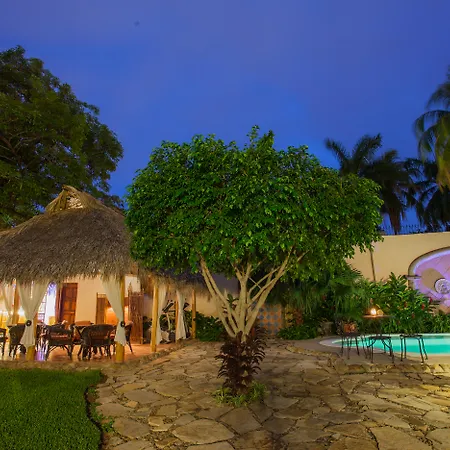 Los Robles Charming Colonial Boutique Hotel-2