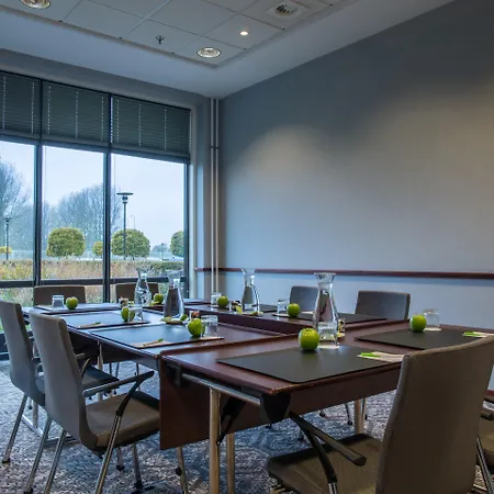 Courtyard By Marriott Amsterdam Airport-2