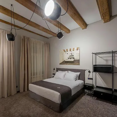 Artagonist Art Hotel-3
