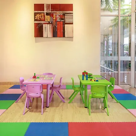 Ibis Styles Jakarta Gajah Mada-2