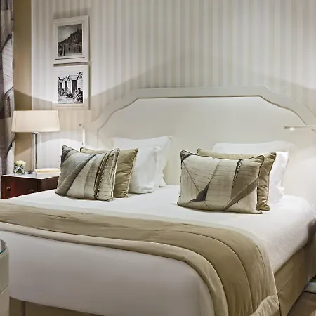 Hotel Barriere L'Hermitage-2