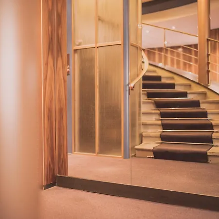 Hotel Bernina Geneva-2