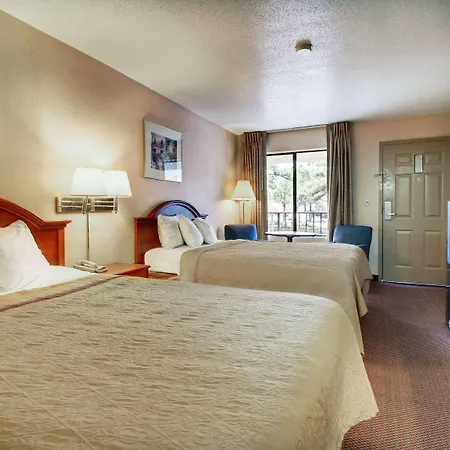 Rodeway Inn North Ridgeland-2