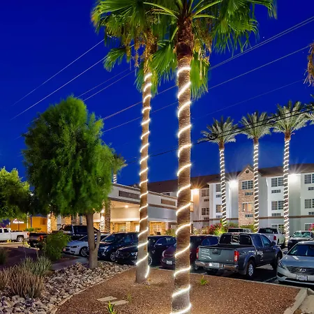 La Quinta Inn & Suites By Wyndham Tulsa Downtown - Route 66-3