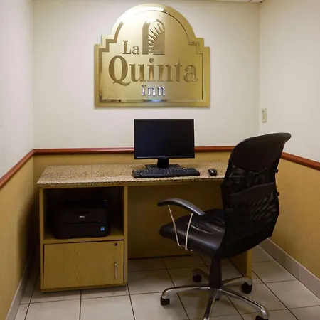 La Quinta Inn By Wyndham Minneapolis Airport Bloomington-3