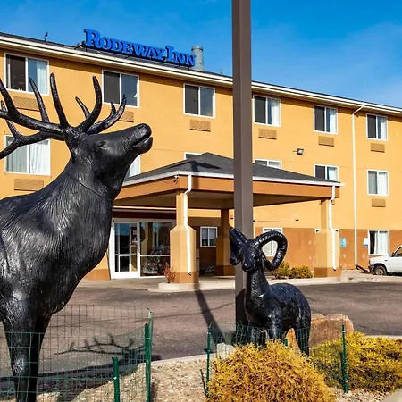 Rodeway Inn Central Colorado Springs-3