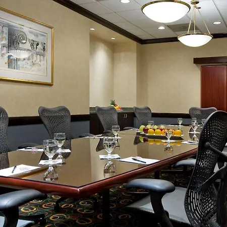 Doubletree Suites By Hilton Hotel & Conference Center Chicago-Downers Grove-3