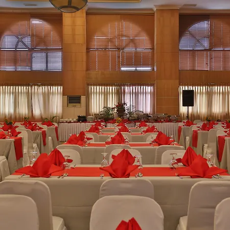 Crown Regency Suites Mactan-2