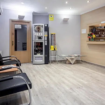 Hostal Inter Plaza Mayor Auto Check In-2