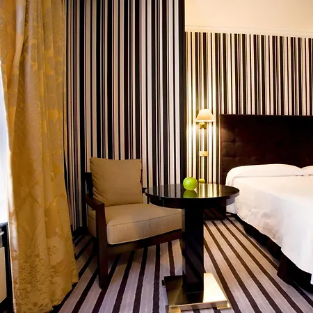 Hotel Clarin-3