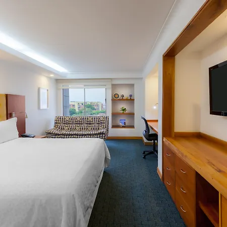 Four Points By Sheraton Medellin-3
