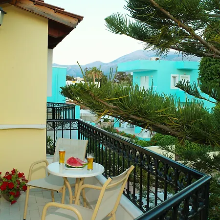 W Suites By Estia Ex Camelot-3