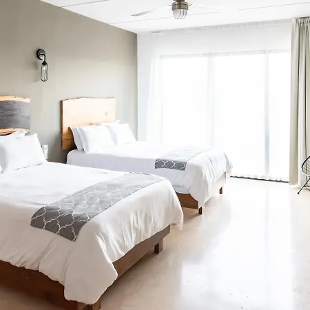 Sunday Hotel 52 At Playa Del Carmen-3