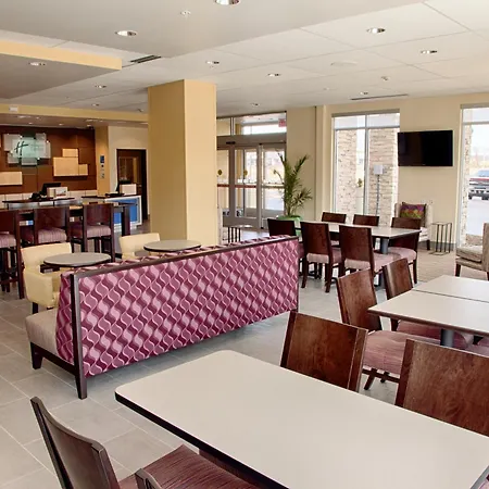 Holiday Inn Express And Suites Tahlequah By Ihg-2