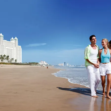 Hotel Riu Emerald Bay-2