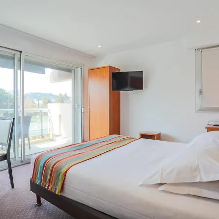 Tierce Hotel-2