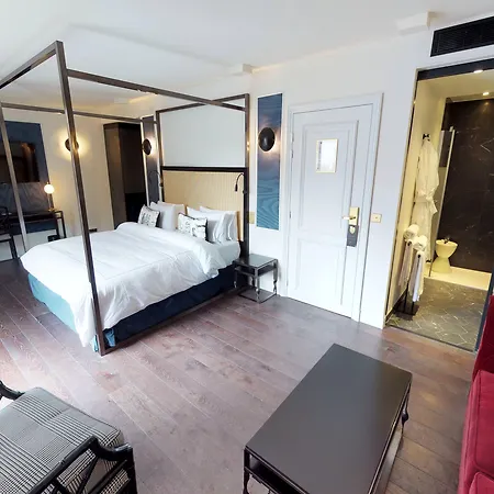 Mom'Art Hotel-2