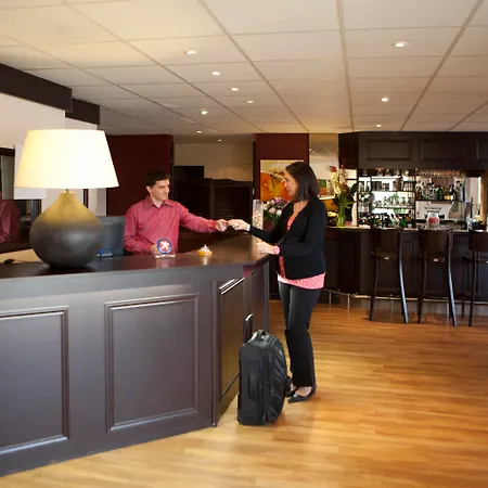 Sure Hotel by Best Western Bordeaux Lac-3