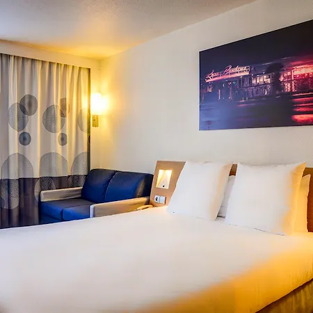 Novotel Paris Suresnes Longchamp-3