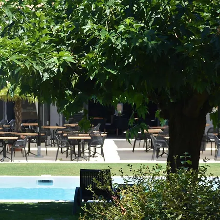 Best Western Premier Clos Syrah Hotel & Spa-2