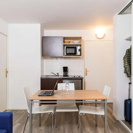Aparthotel Adagio Access Paris Clamart-2