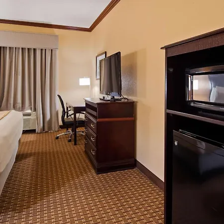 Best Western Granbury Inn And Suites-2
