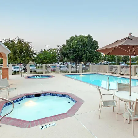 Holiday Inn Express Hotel And Suites Dfw-Grapevine By Ihg-3