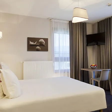 Neho Suites Porte De Geneve - Gare Annemasse-3