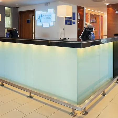 Holiday Inn Express London Golders Green, An Ihg Hotel-3