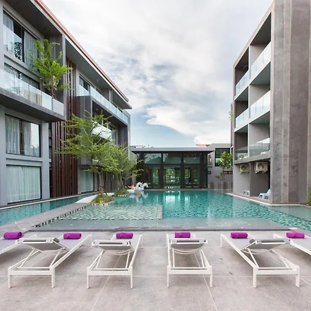 Maya Phuket Airport Hotel-Naiyang Beach-3