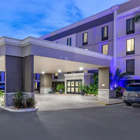 Comfort Inn & Suites St Pete - Clearwater International Airport-2