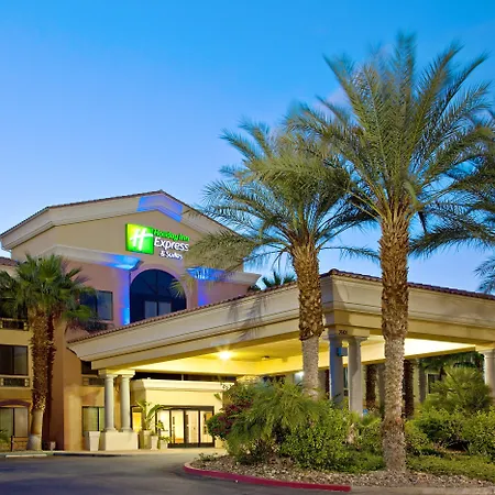 Hampton Inn & Suites Cathedral City-2